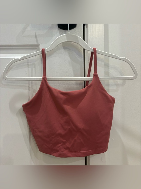 Tops - Pink padded workout tank top